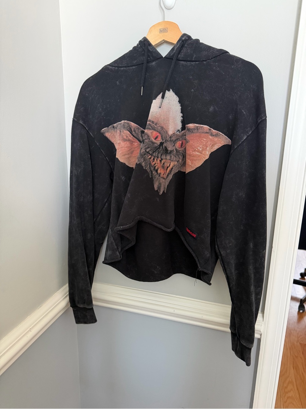 Drop Dead Black Graphic  Hoodie with Gremlin Size Large